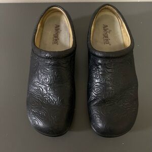 ALEGRIA Black Embossed Leather Women's  "KEL" Clogs/Mules Shoes Size 42/11.5-12